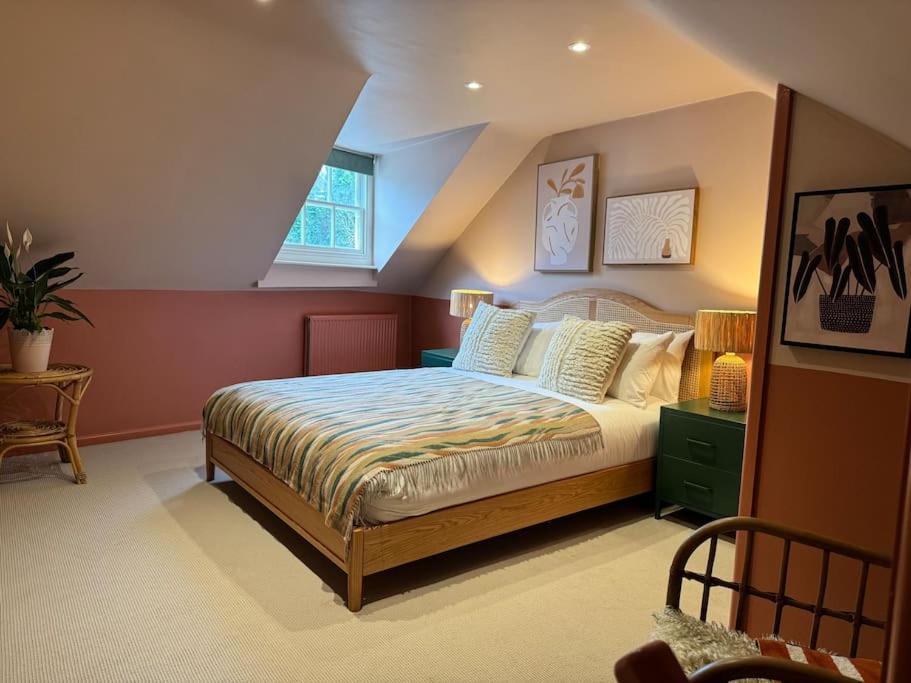 Spring Crescent Cottage In Rye Esterno foto