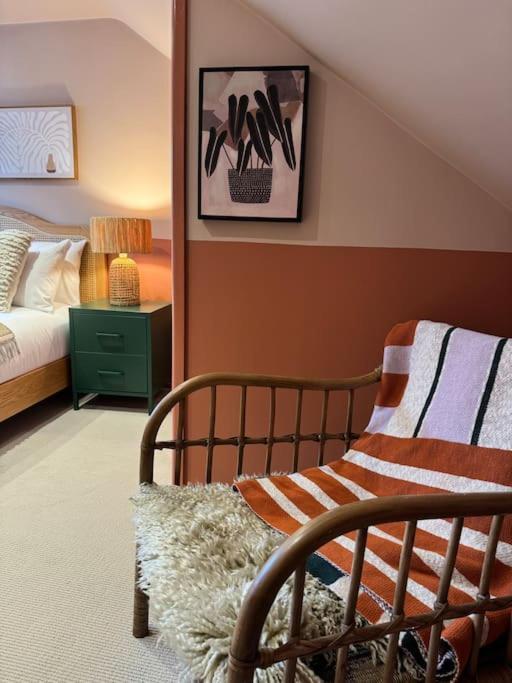 Spring Crescent Cottage In Rye Esterno foto